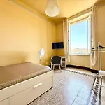 Free Parking 5 Minutes From The Station