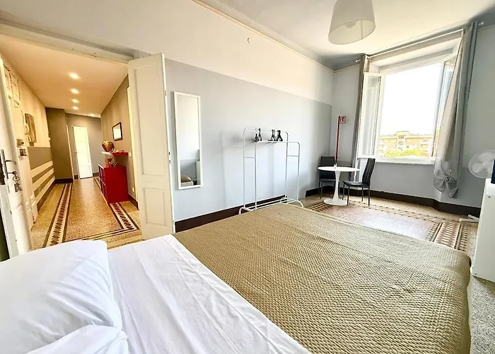 Free Parking 5 Minutes From The Station Διαμέρισμα *